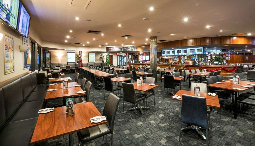Nightcap At Playford Tavern Elizabeth Restaurant photo